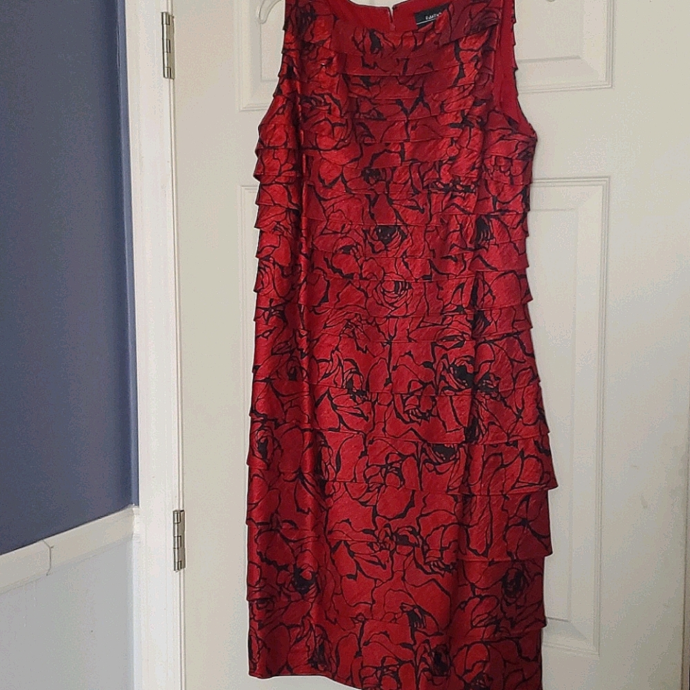 R&M Ricards Dress Scalloped layers Size 16P
